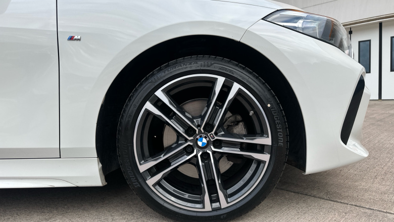 BMW 1 Series 118i M Sport 5dr Step Auto Petrol Hatchback